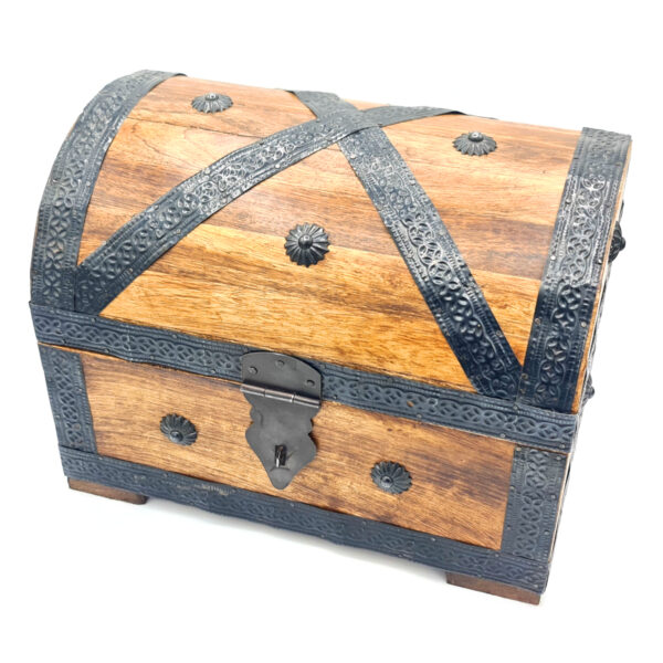 Schatztruhe aus Holz mit Metall Beschlägen - L – Bild 2